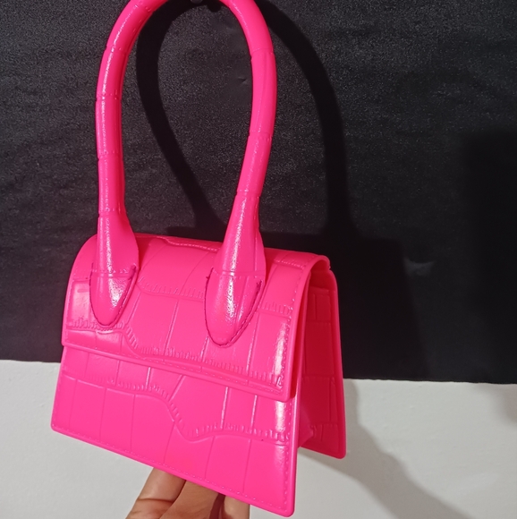 Women Hot pink neon mini purse bag - Picture 2 of 11